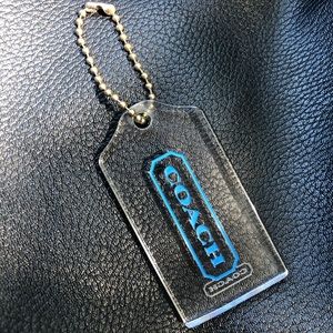 Coach tag 🏷